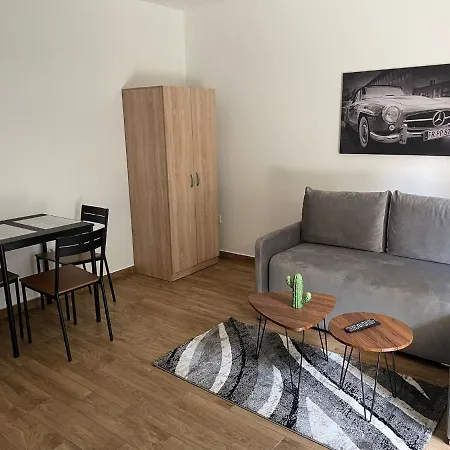 Apartment Park *